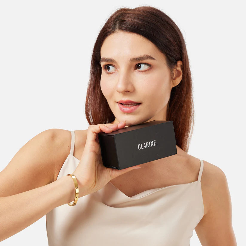 Image of Grealy De Mains ( Gold)